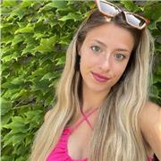 Profesora de repaso imparte clases particulares a niños y niñas de Primaria, ESO (matemáticas y valenciano) y Bachillerato de ciencias sociales (con Especialidad en economía, filosofía y geografía)